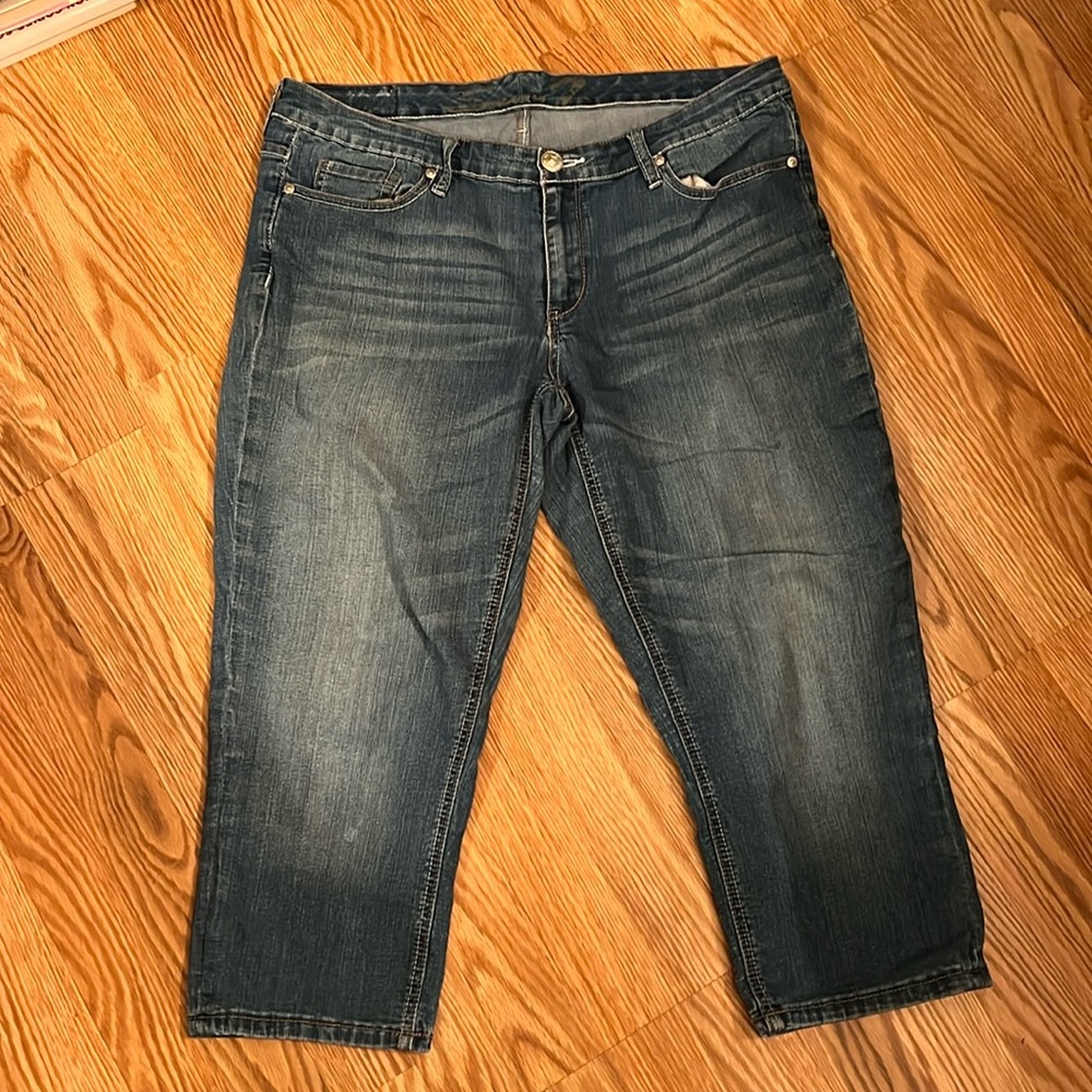 Seven crop jeans